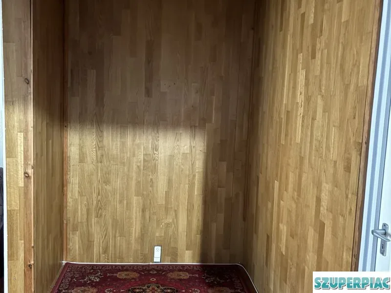 Panellakás