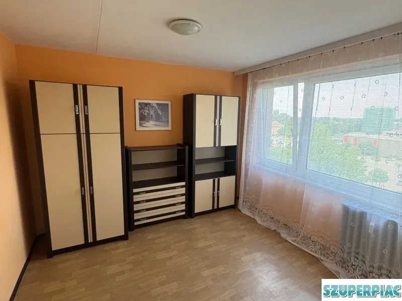 Panellakás