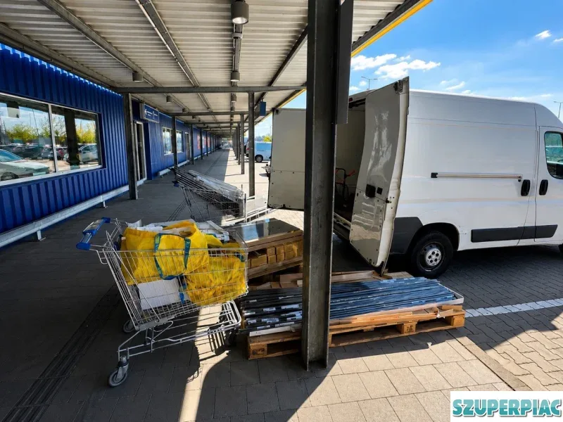 Tehertaxi Budapesten Gyors megbízható és kedvező árú szállítás