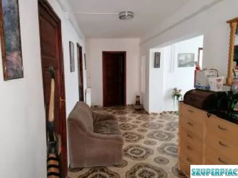Takarítónőt keresek
