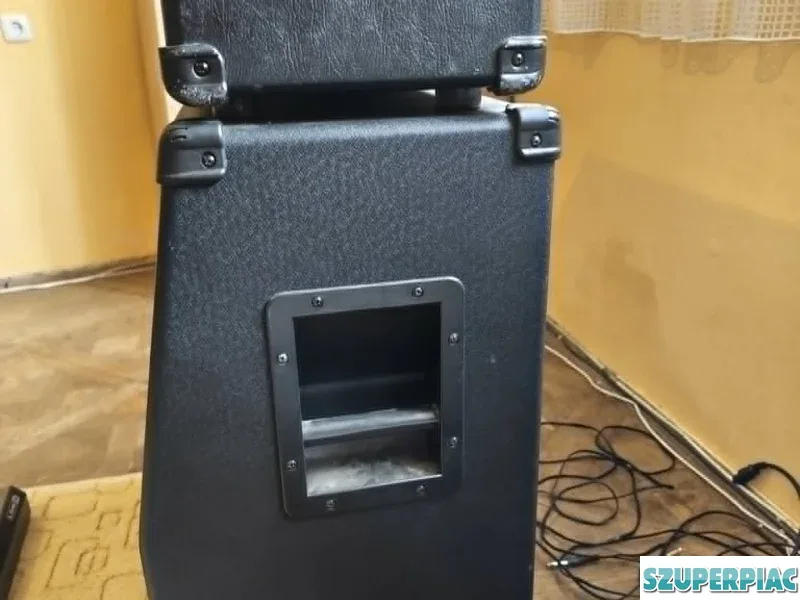 Eladó kiváló állapotú Line6 halfstack