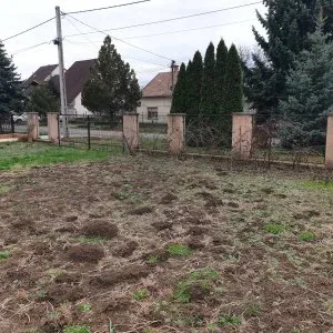 Eladó építési telek Héhalomban