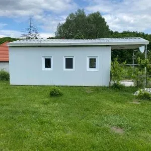 Konténerház