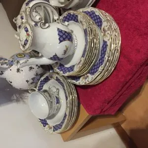 zsolnay porcellán étkészlet kávés és teás készlettel zsolnay porcellán étkészlet kávés és teás készlettel