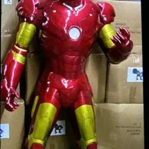 Iron man műgyanta szobor