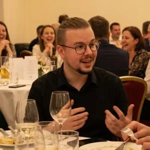 Horváth Benjámin Bűvész Műsor Horváth Benjámin Bűvész Műsor